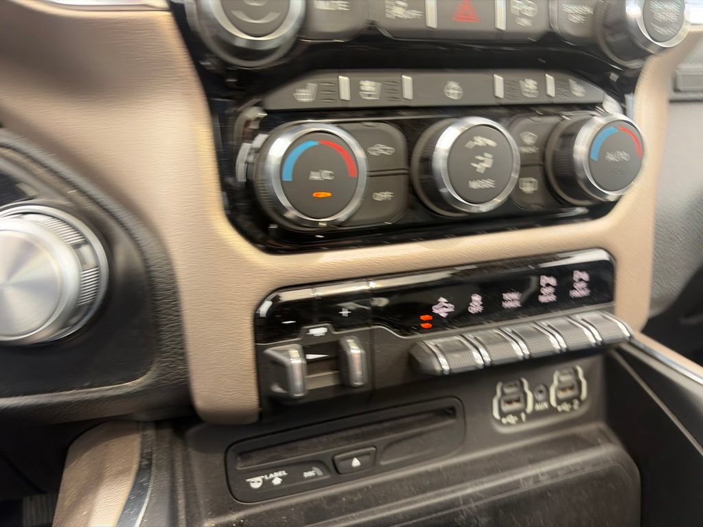 Used 2019 RAM 1500 Laramie AWD/4WD image 20