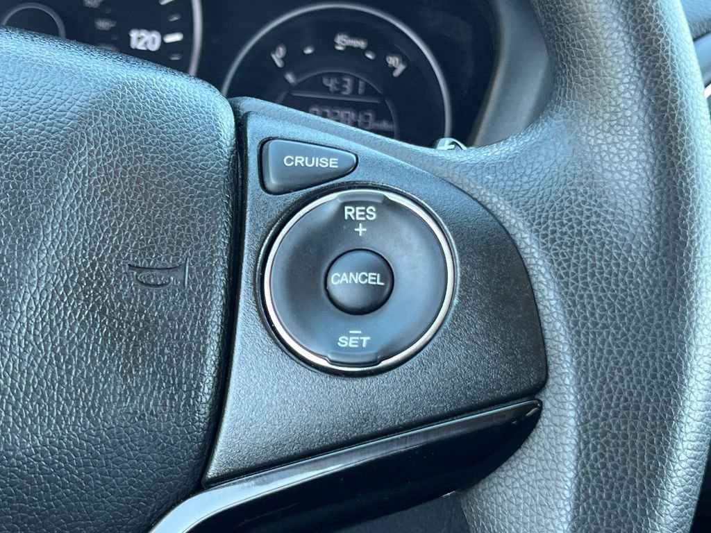 Used 2017 Honda HR-V EX image 23