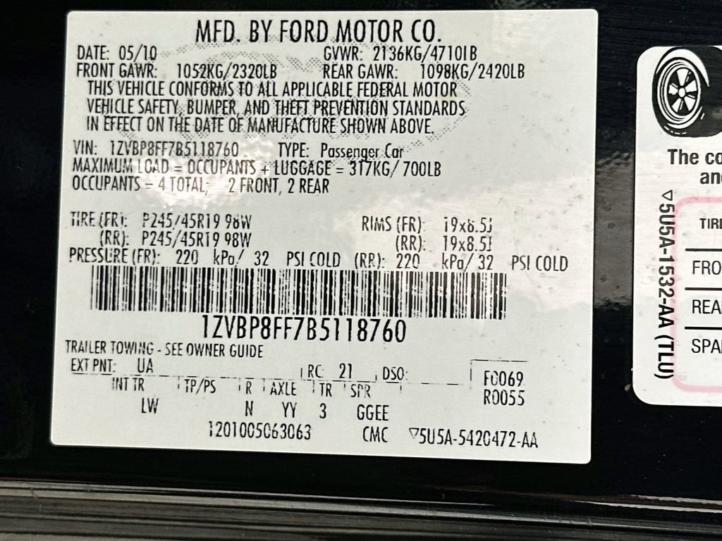 Used 2011 Ford Mustang GT Premium w/ Electronics Pkg RWD image 37