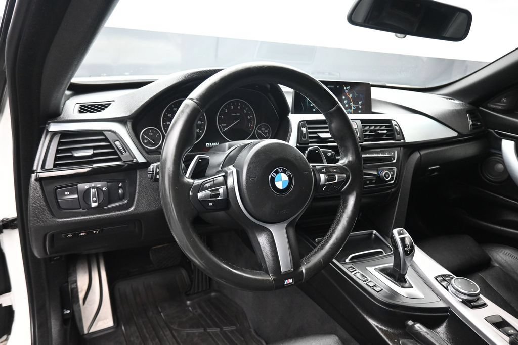 Used 2016 BMW 435i xDrive Convertible AWD/4WD image 13