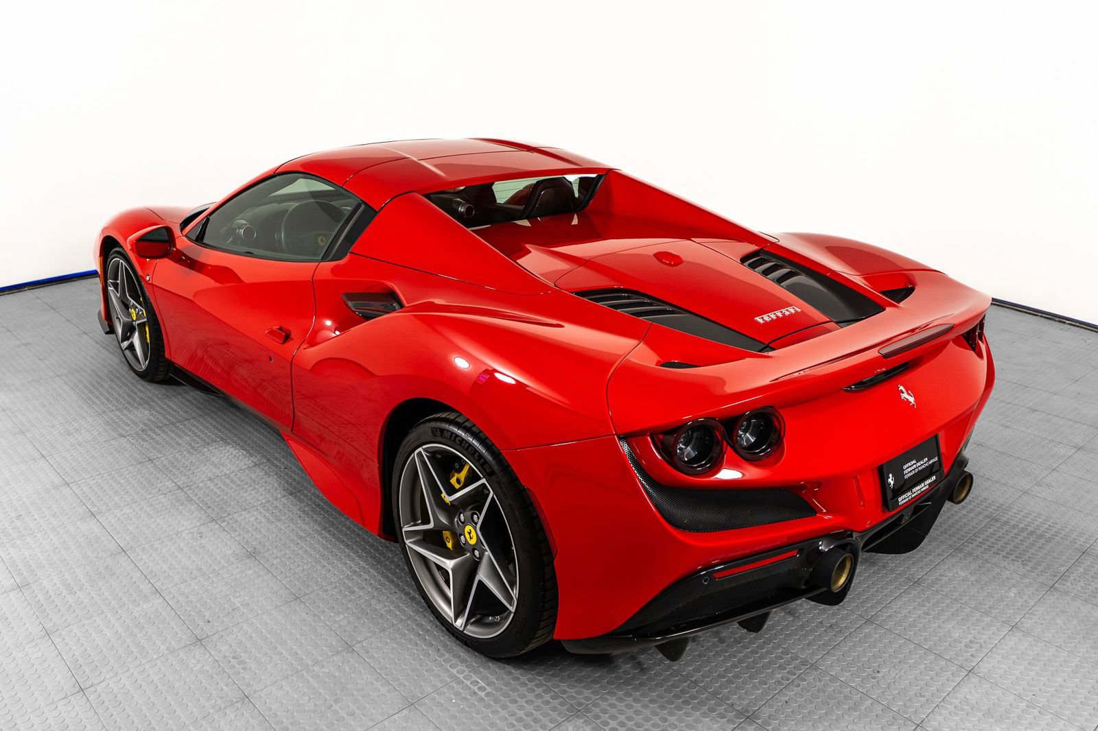 Certified 2021 Ferrari F8 Tributo Base image 62