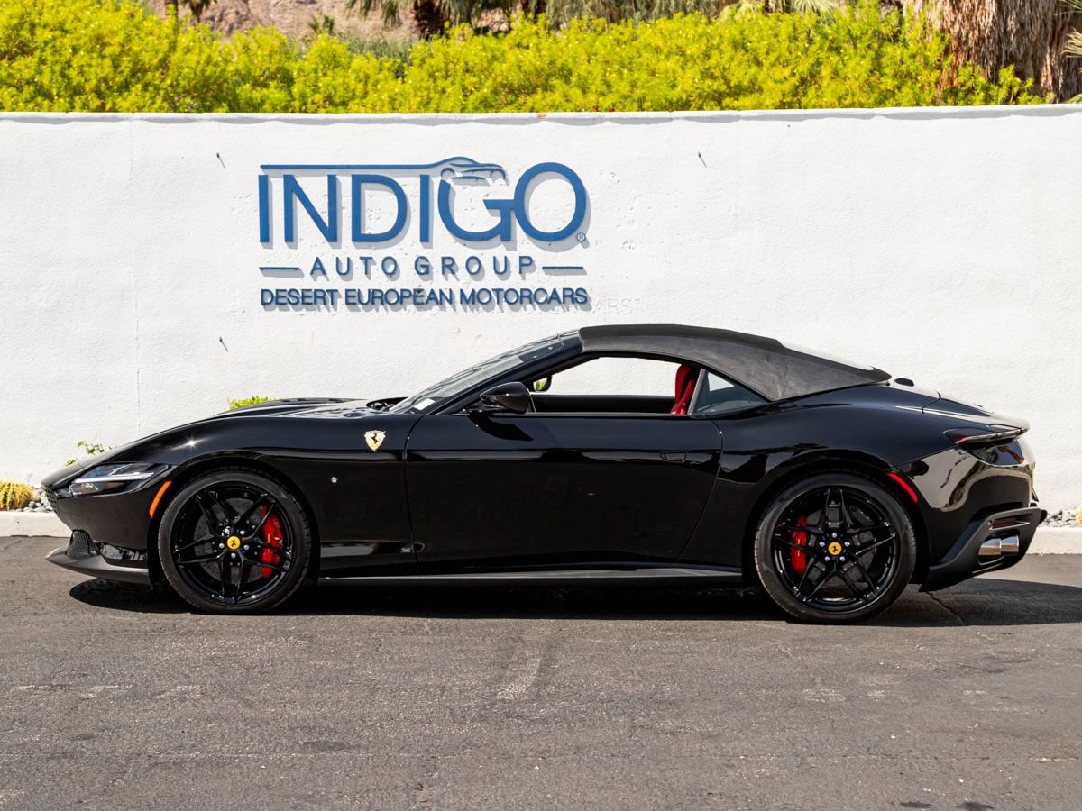 Used 2024 Ferrari Roma Spider RWD image 12