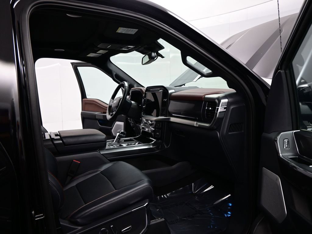 Used 2023 Ford F150 Lariat w/ Equipment Group 502A High image 19