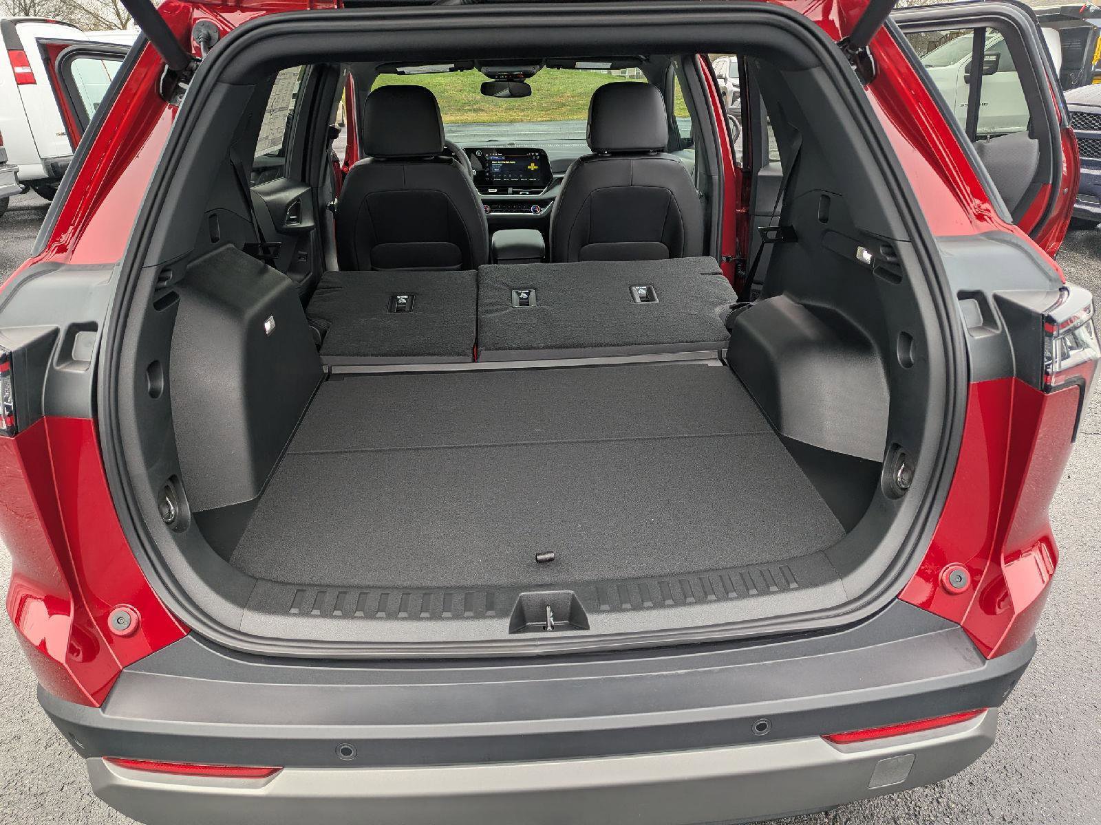 New 2026 Chevrolet Equinox LT w/ Convenience Package II image 56