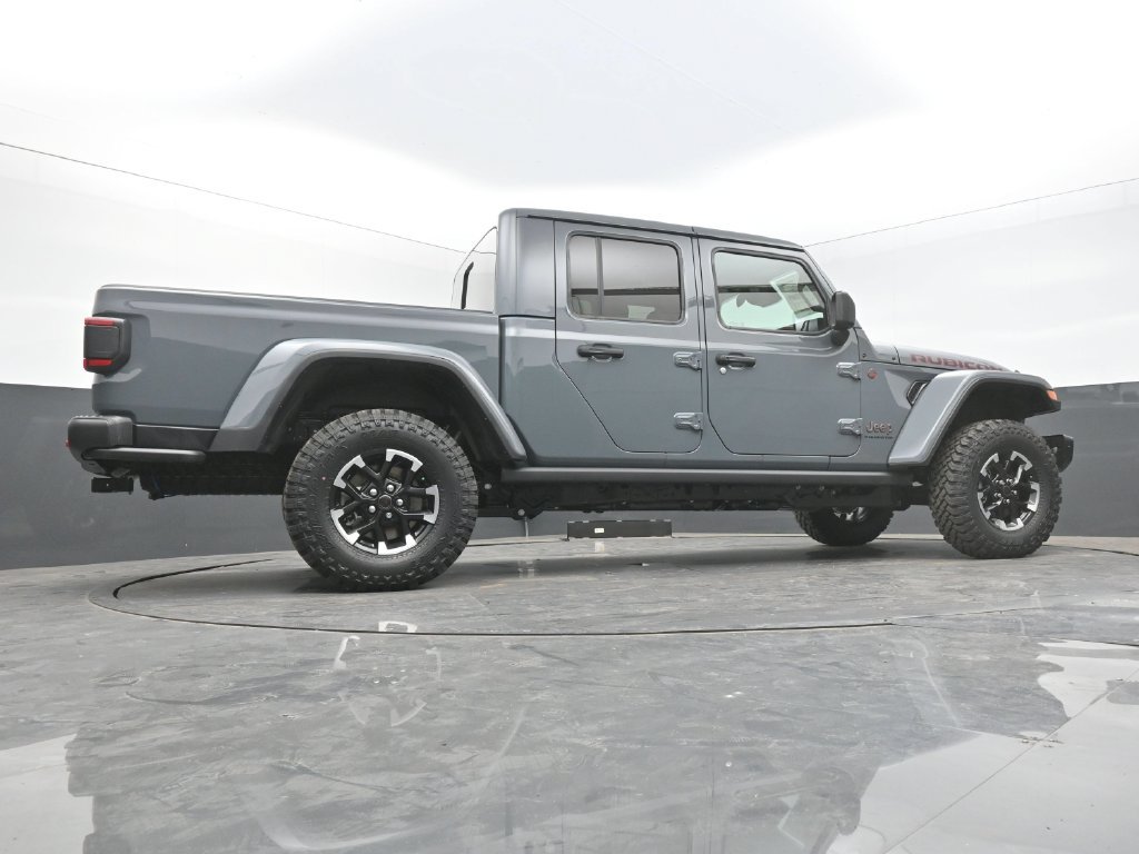 New 2026 Jeep Gladiator Rubicon w/ Steel Bumper Group AWD/4WD image 40