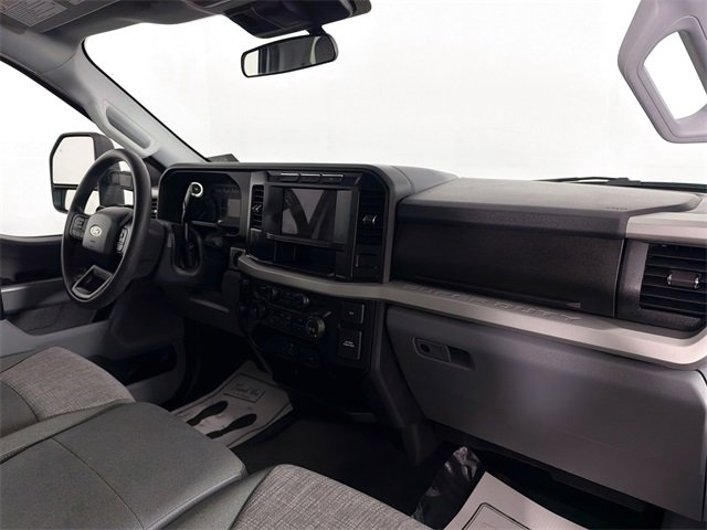 Used 2024 Ford F350 XLT image 25