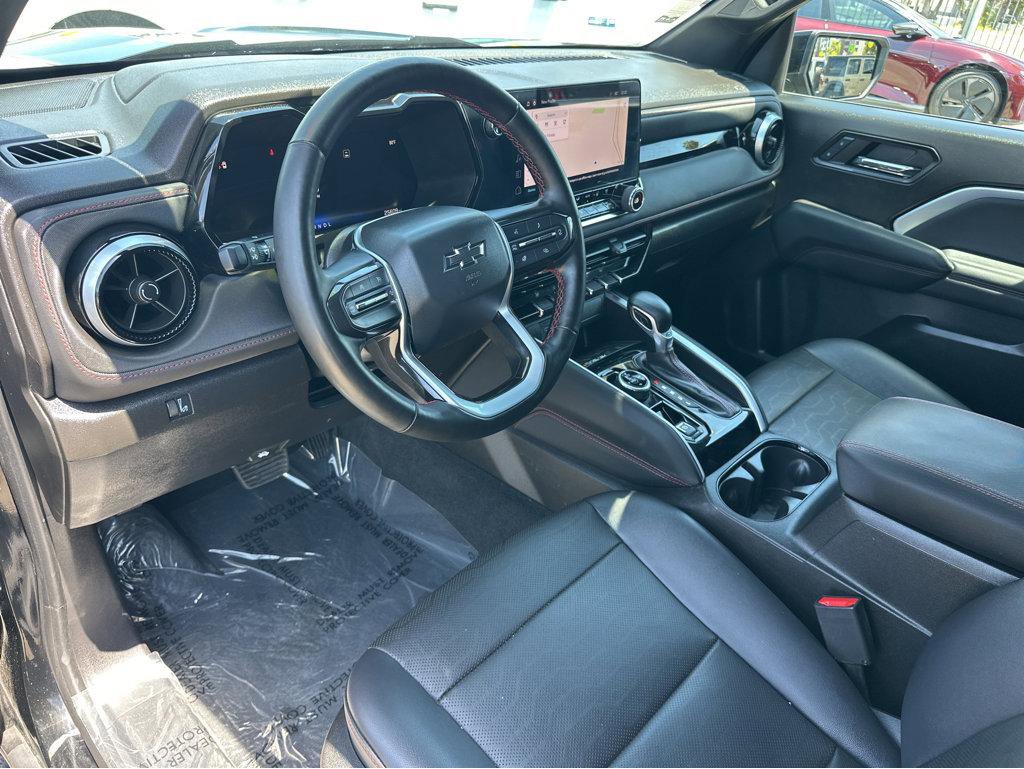 Used 2024 Chevrolet Colorado Z71 w/ Z71 Convenience Package 2 AWD/4WD image 16