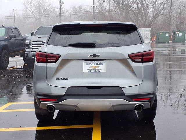 Used 2023 Chevrolet Blazer LT w/ Driver Confidence Package image 19