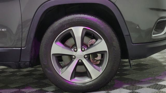 Used 2022 Jeep Cherokee Limited AWD/4WD image 23