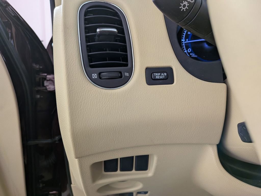 Used 2015 INFINITI QX50 Journey w/ Premium Package RWD image 12