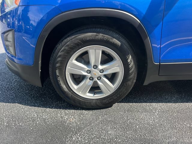 Used 2016 Chevrolet Trax LT w/ LT Convenience Package FWD image 24