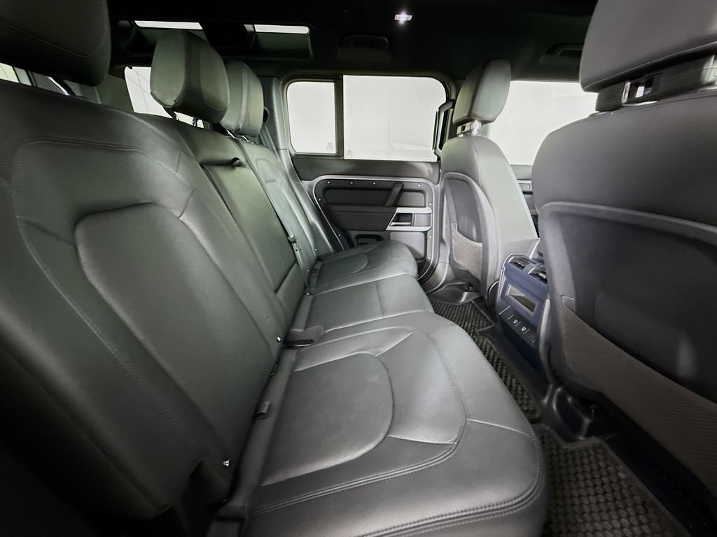 Certified 2024 Land Rover Defender 110 S AWD/4WD image 22