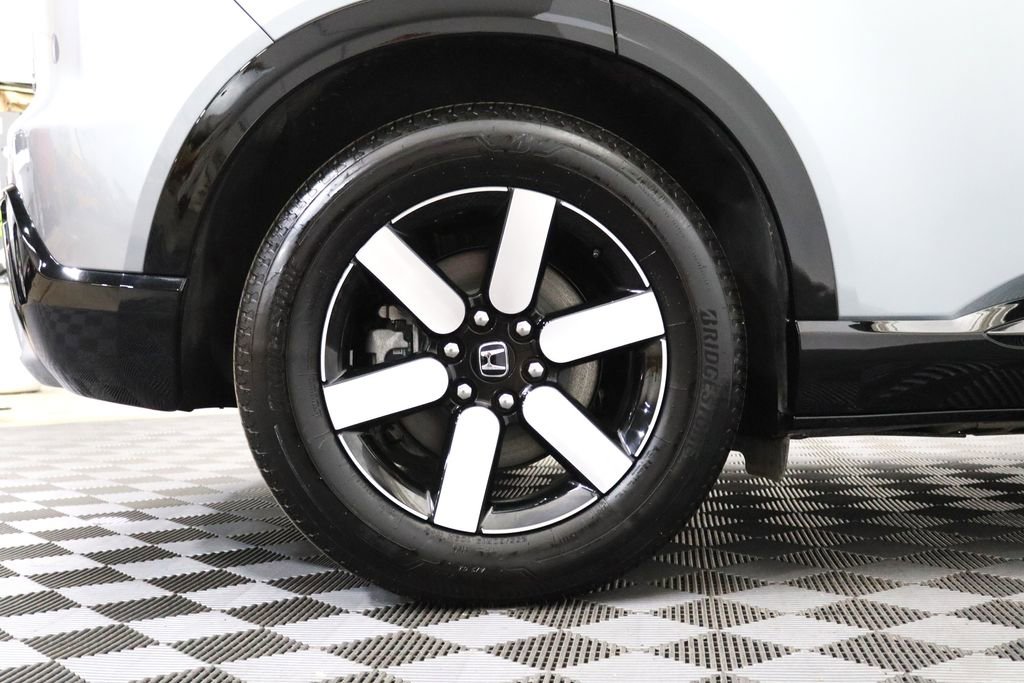 Used 2025 Honda Prologue Touring image 6