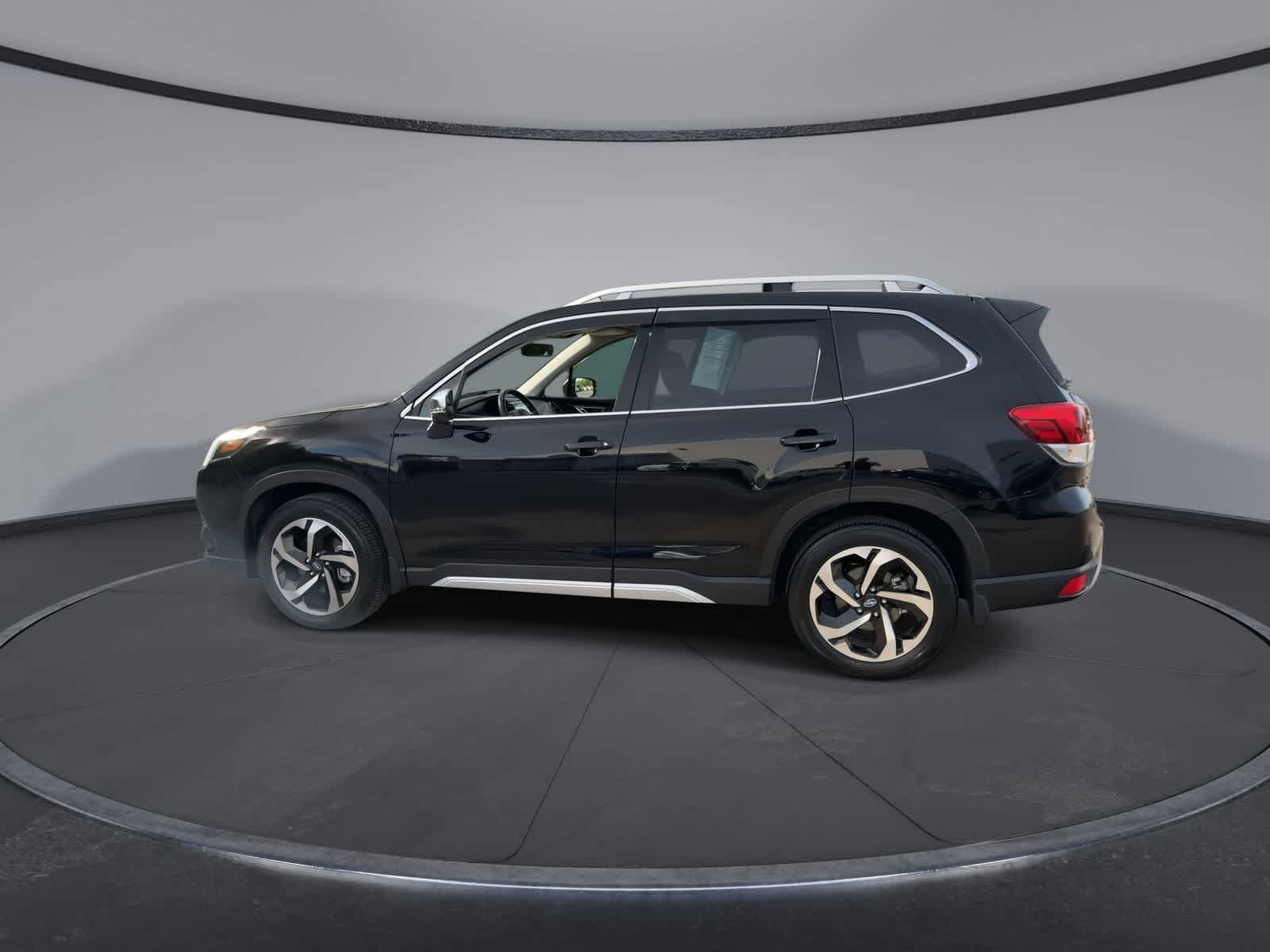 Certified 2023 Subaru Forester Touring AWD/4WD image 5