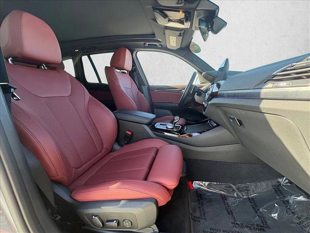 Used 2024 BMW X3 sDrive30i w/ Premium Package w/ZPA image 23