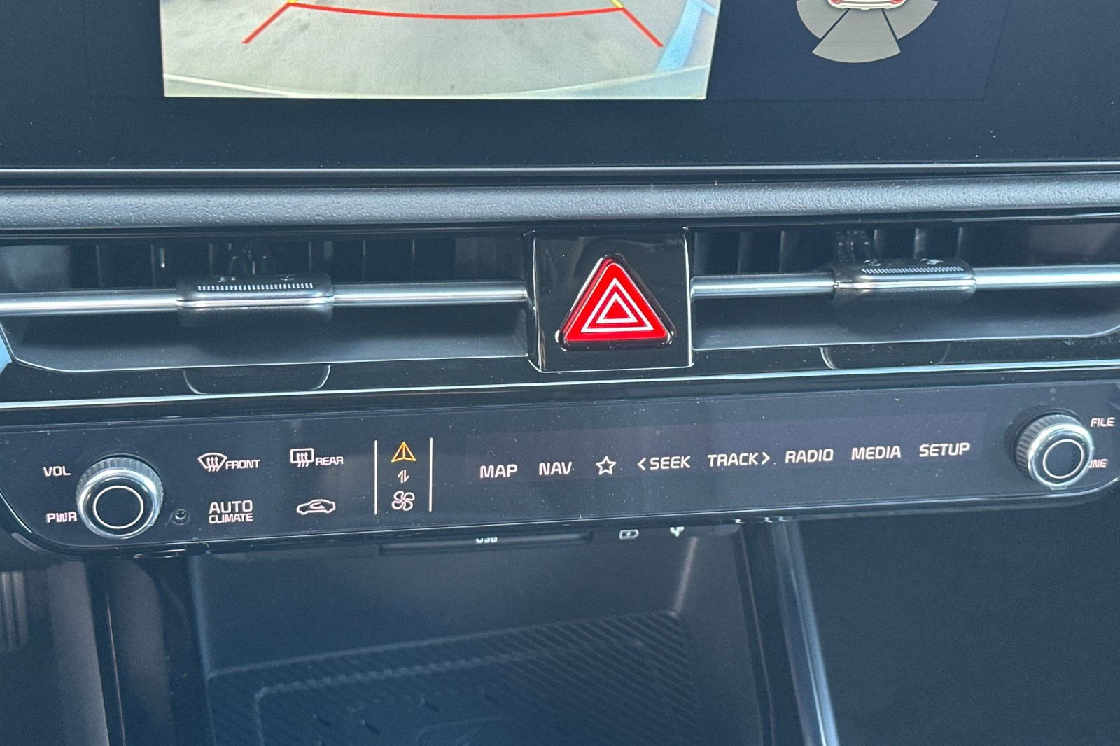 New 2026 Kia Niro SX image 21