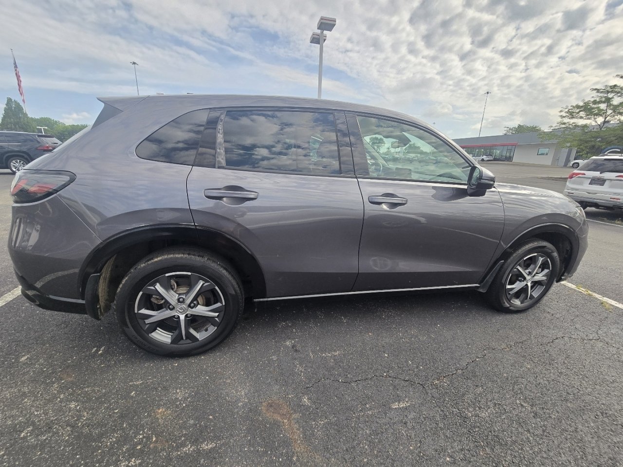 Used 2025 Honda HR-V EX-L image 9
