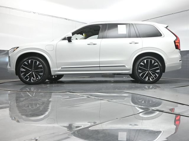 Used 2026 Volvo XC90 T8 Plus w/ Protection Package Premier AWD/4WD image 38