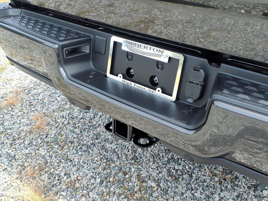 New 2026 RAM 2500 Tradesman AWD/4WD image 24