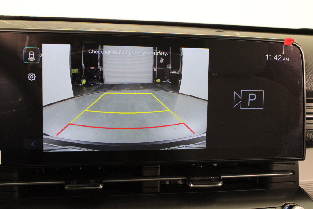 Certified 2027 Hyundai Kona SEL Sport FWD image 31
