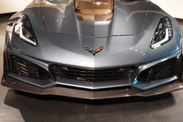Used 2019 Chevrolet Corvette ZR1 RWD image 17