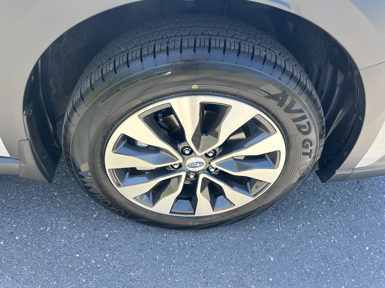 Certified 2025 Subaru Outback Limited AWD/4WD image 13