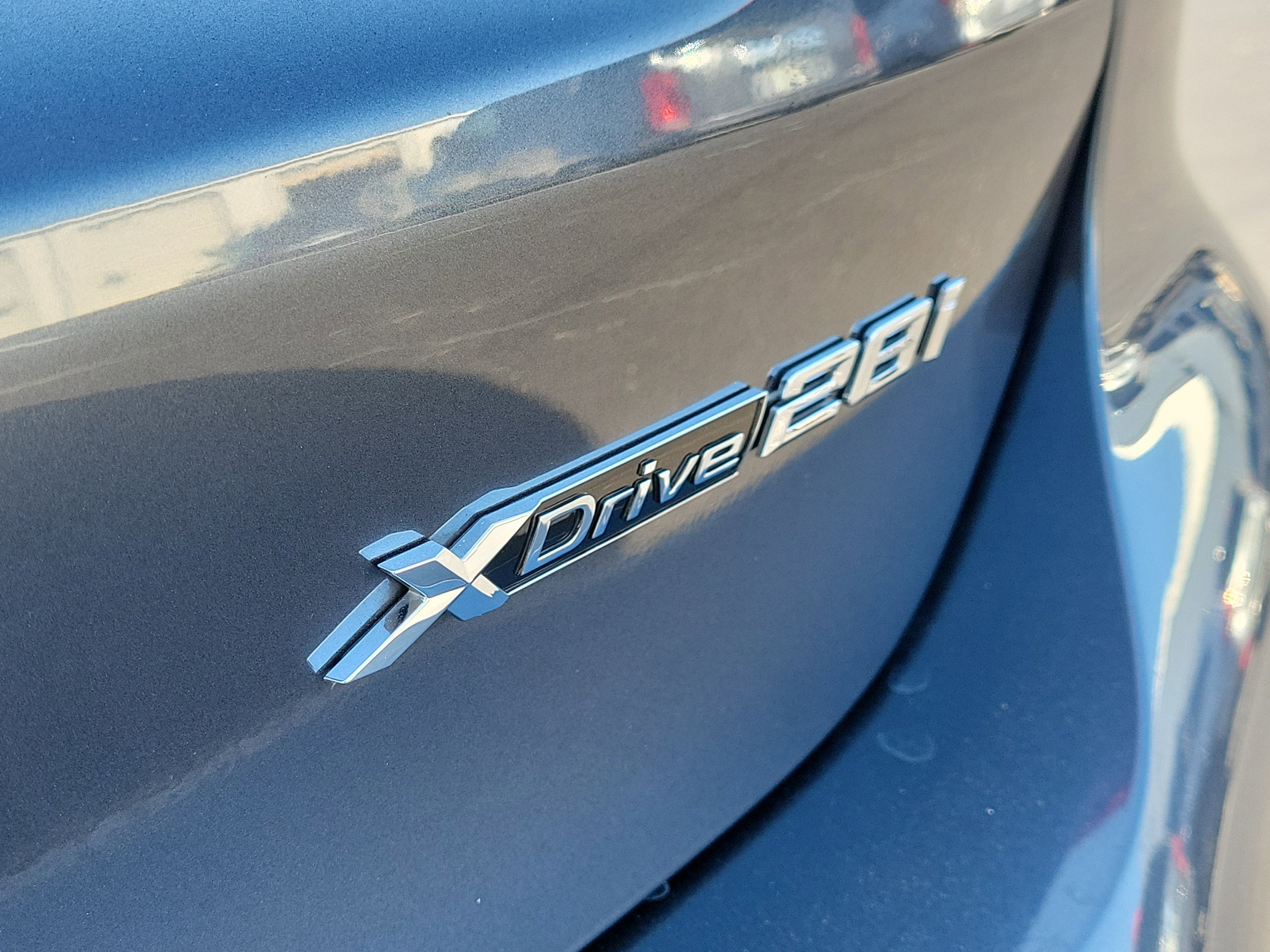 Used 2020 BMW X1 xDrive28i AWD/4WD image 6