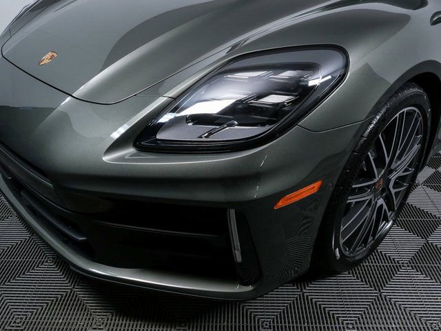New 2026 Porsche Panamera 4 image 33