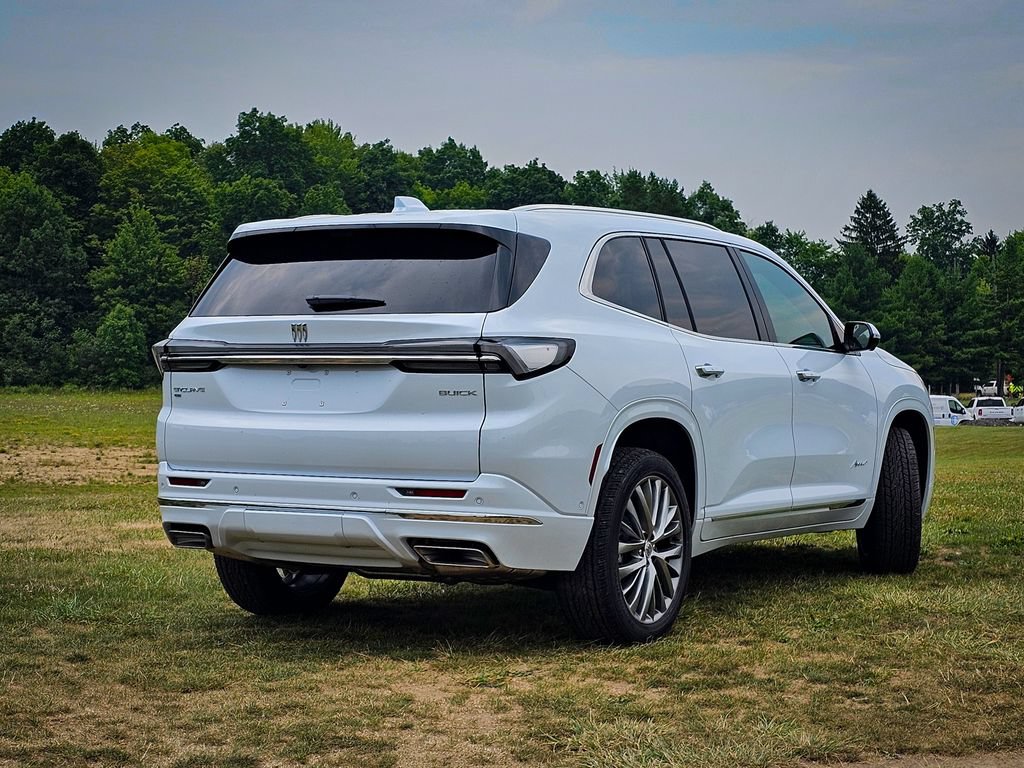 New 2026 Buick Enclave Avenir w/ Super Cruise Package AWD/4WD image 3