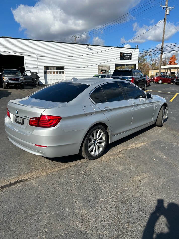 Used 2013 BMW 528i xDrive Sedan image 5