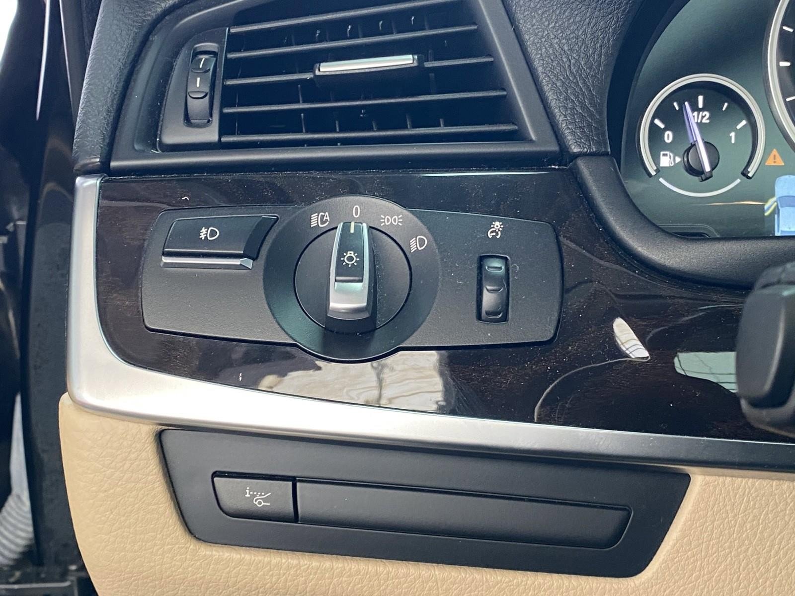 Used 2014 BMW 535i xDrive Sedan image 22