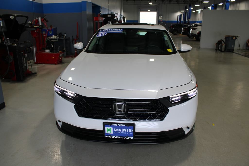 Used 2023 Honda Accord EX image 3