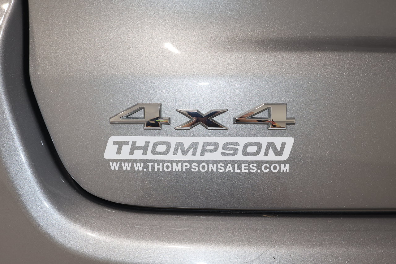 Used 2023 Jeep Compass Latitude w/ Convenience Group AWD/4WD image 35