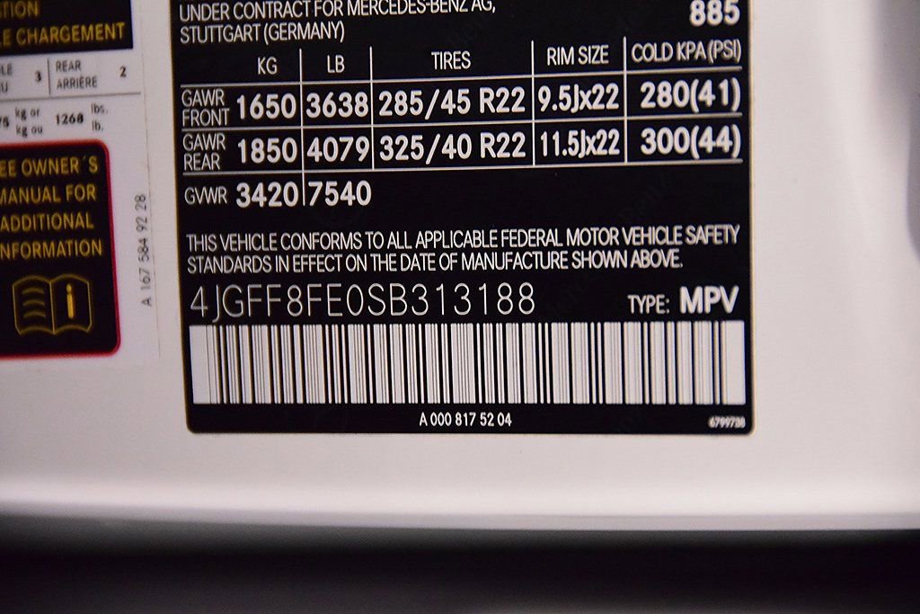 Used 2025 Mercedes-Benz GLS 580 4MATIC image 14