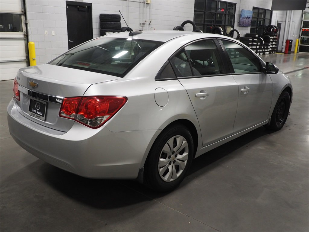 Used 2015 Chevrolet Cruze LS image 4