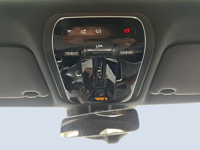 Used 2025 Mercedes-Benz C 300 4MATIC Sedan image 26