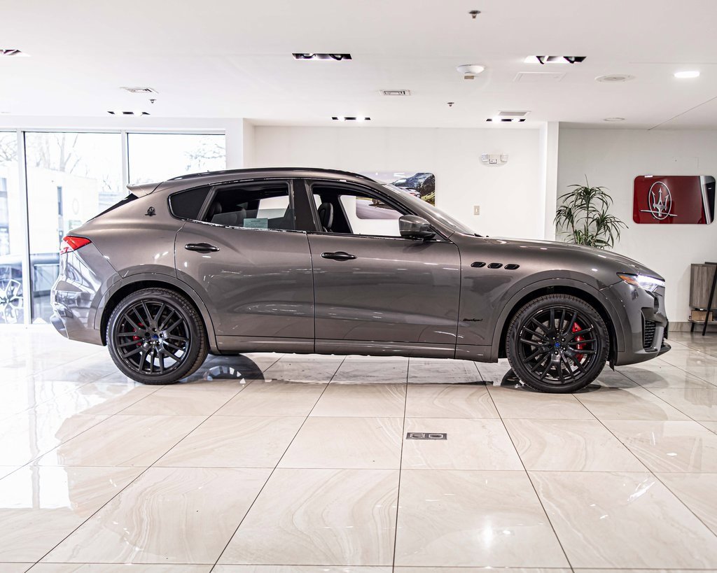 Used 2019 Maserati Levante S GranSport image 9