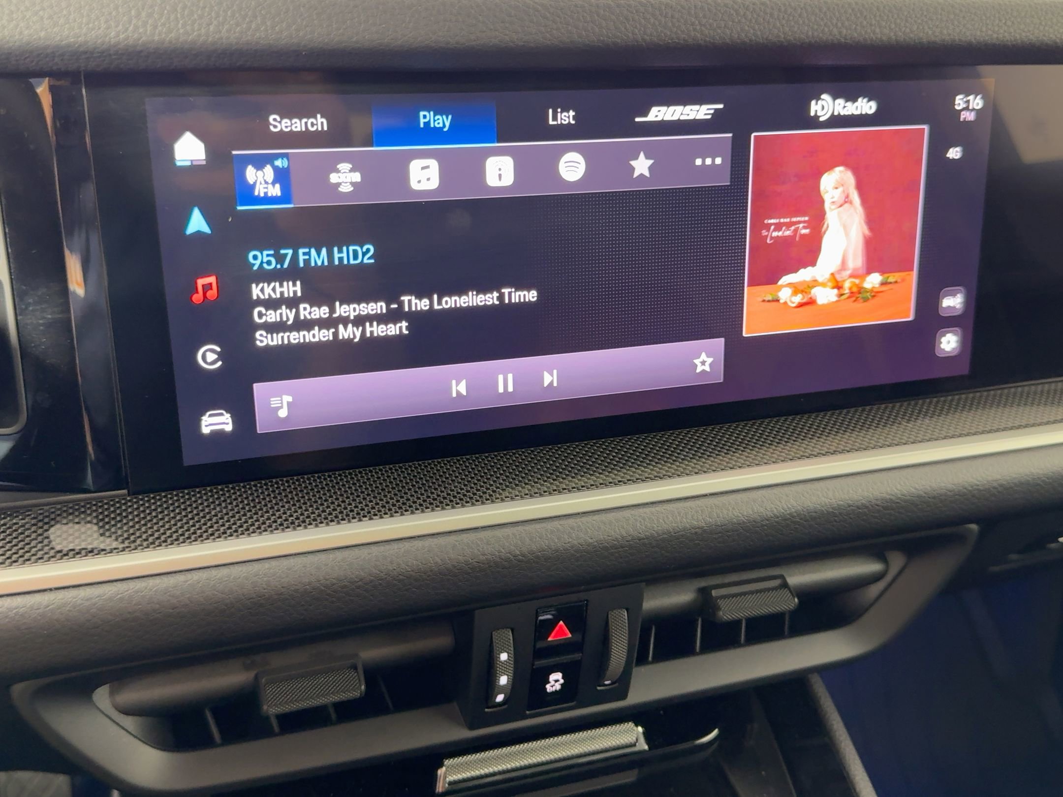 Certified 2025 Porsche Cayenne Coupe image 23