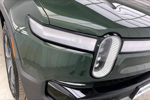 Used 2023 Rivian R1S Adventure AWD/4WD image 26
