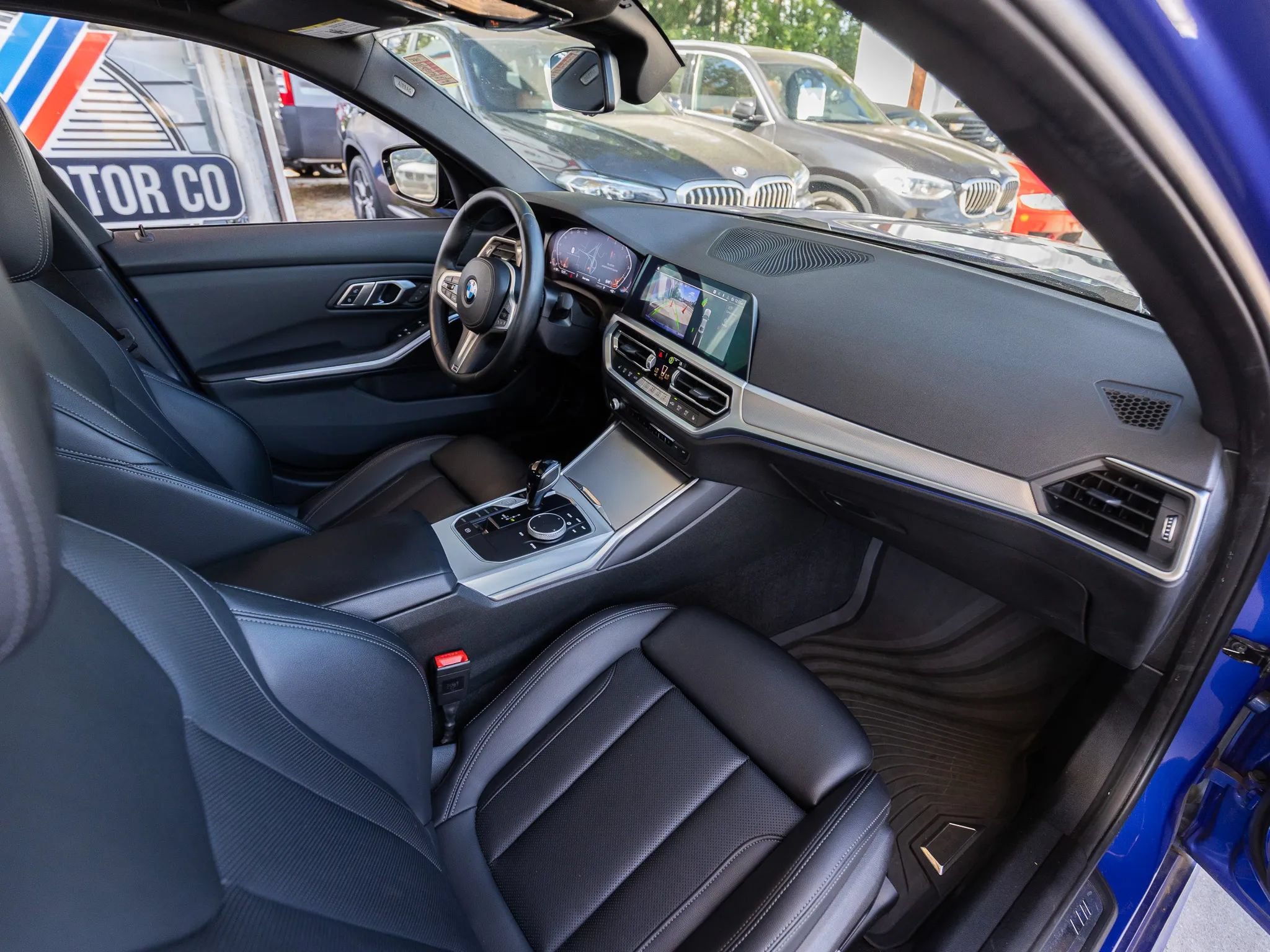 Used 2022 BMW 330i Sedan w/ M Sport Package RWD image 22