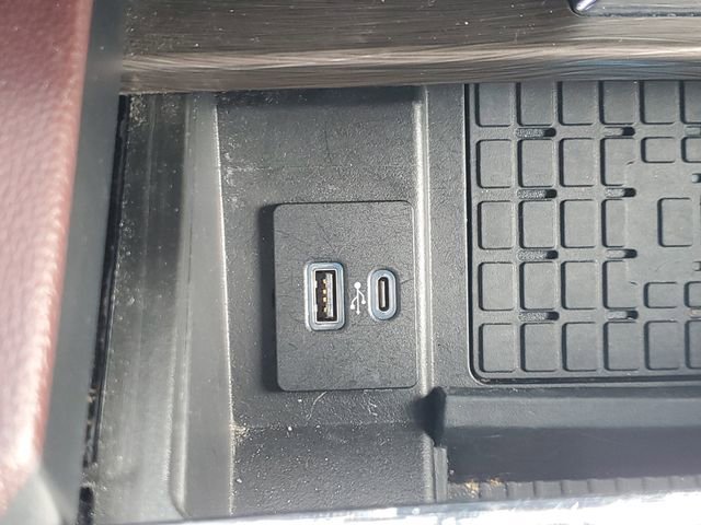 Certified 2023 Ford Expedition Limited image 30