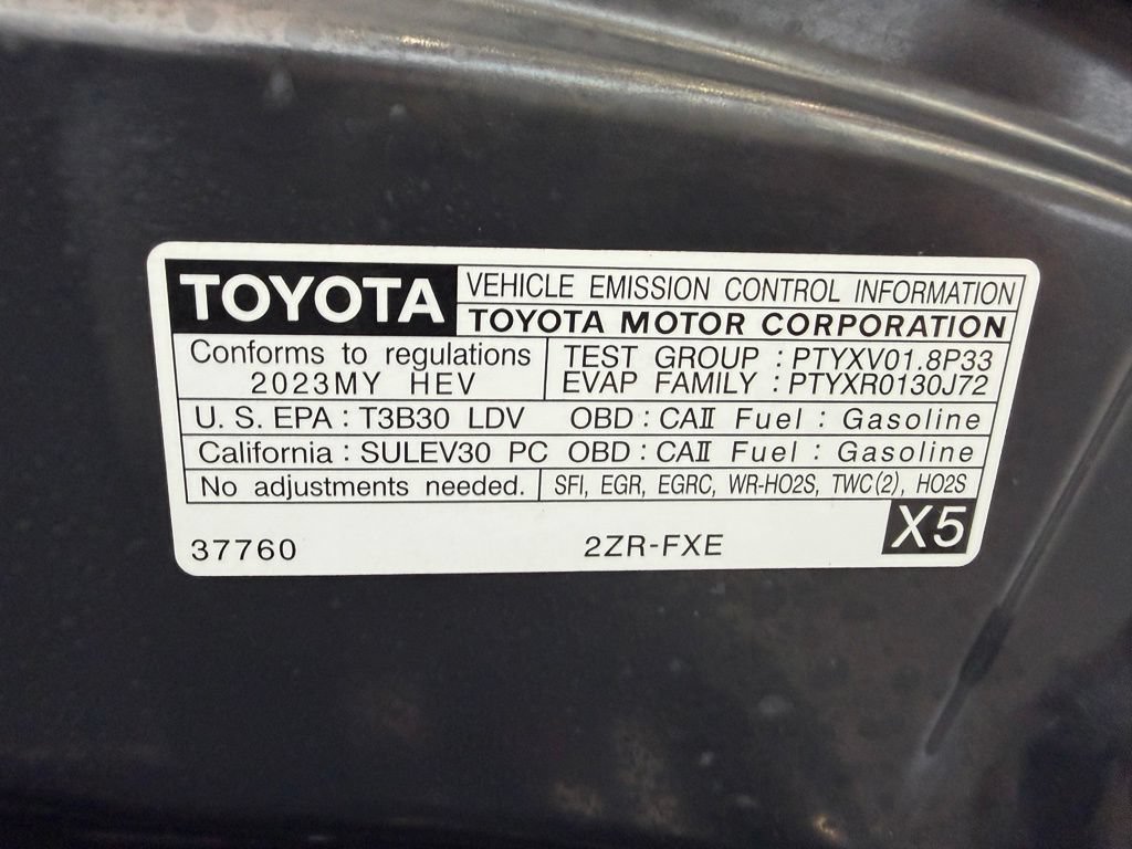 Used 2023 Toyota Corolla LE w/ Carpet Mat Package (TMS) FWD image 32