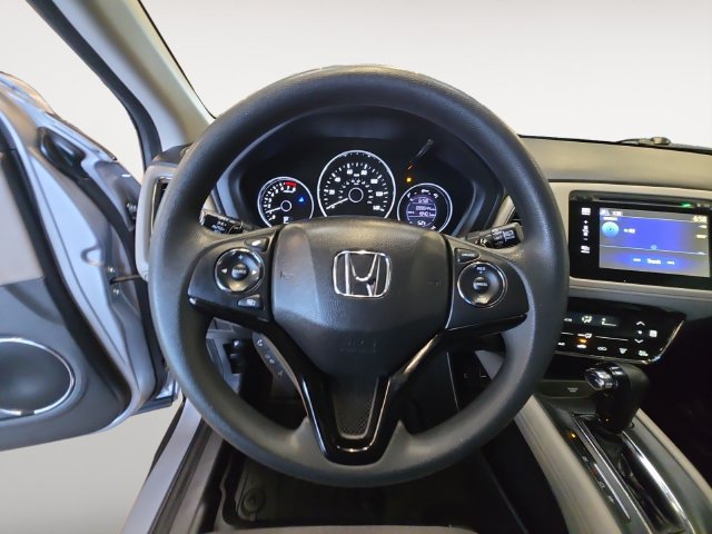 Used 2018 Honda HR-V EX image 13