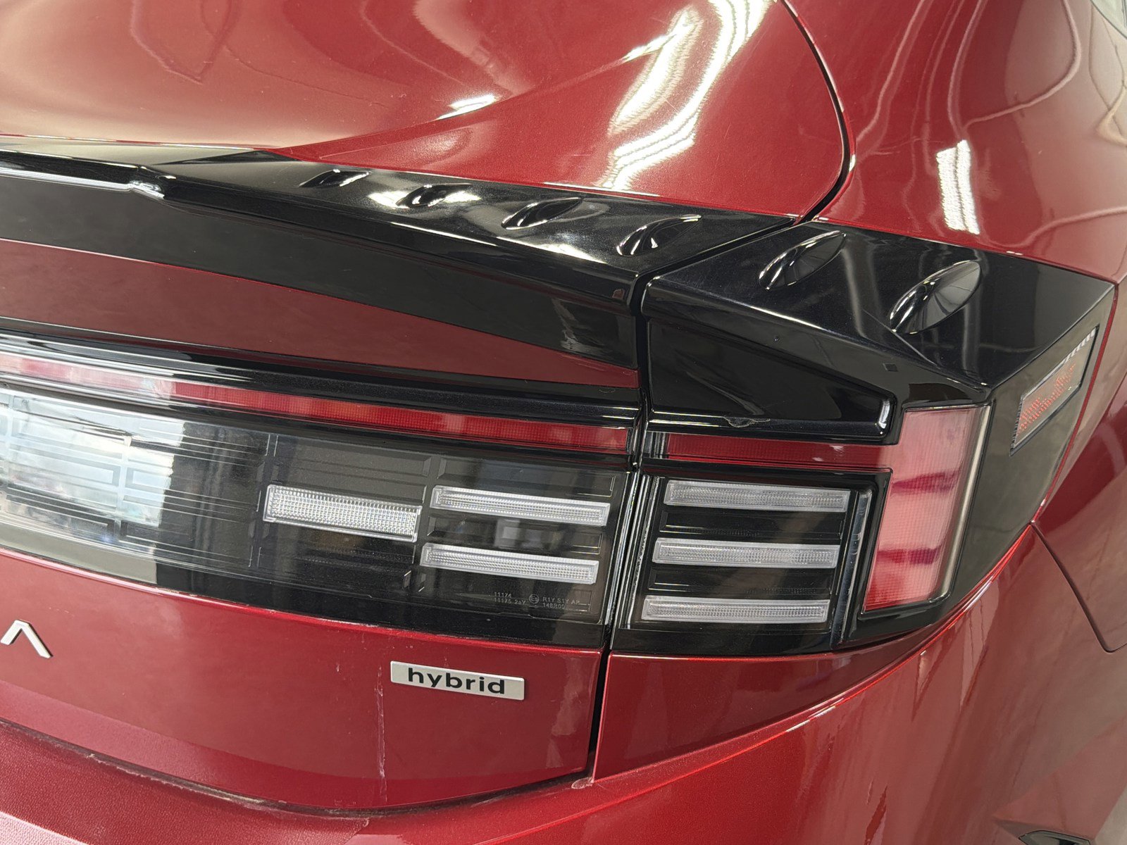 Used 2024 Hyundai Sonata Limited image 11