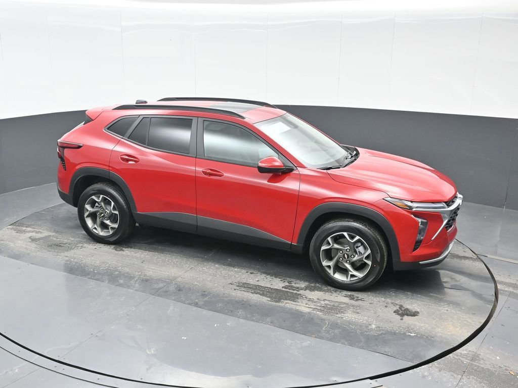 New 2026 Chevrolet Trax LT w/ Sunroof Package image 23