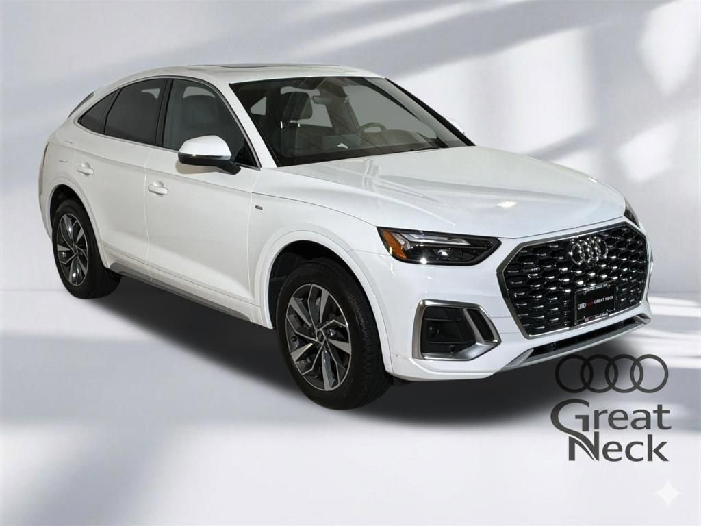 Used 2023 Audi Q5 2.0T Premium Plus w/ Premium Plus Package AWD/4WD image 11