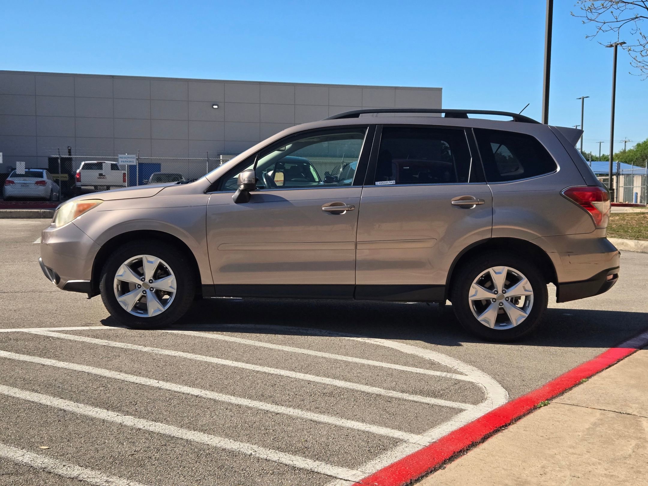 Used 2014 Subaru Forester 2.5i Touring image 6