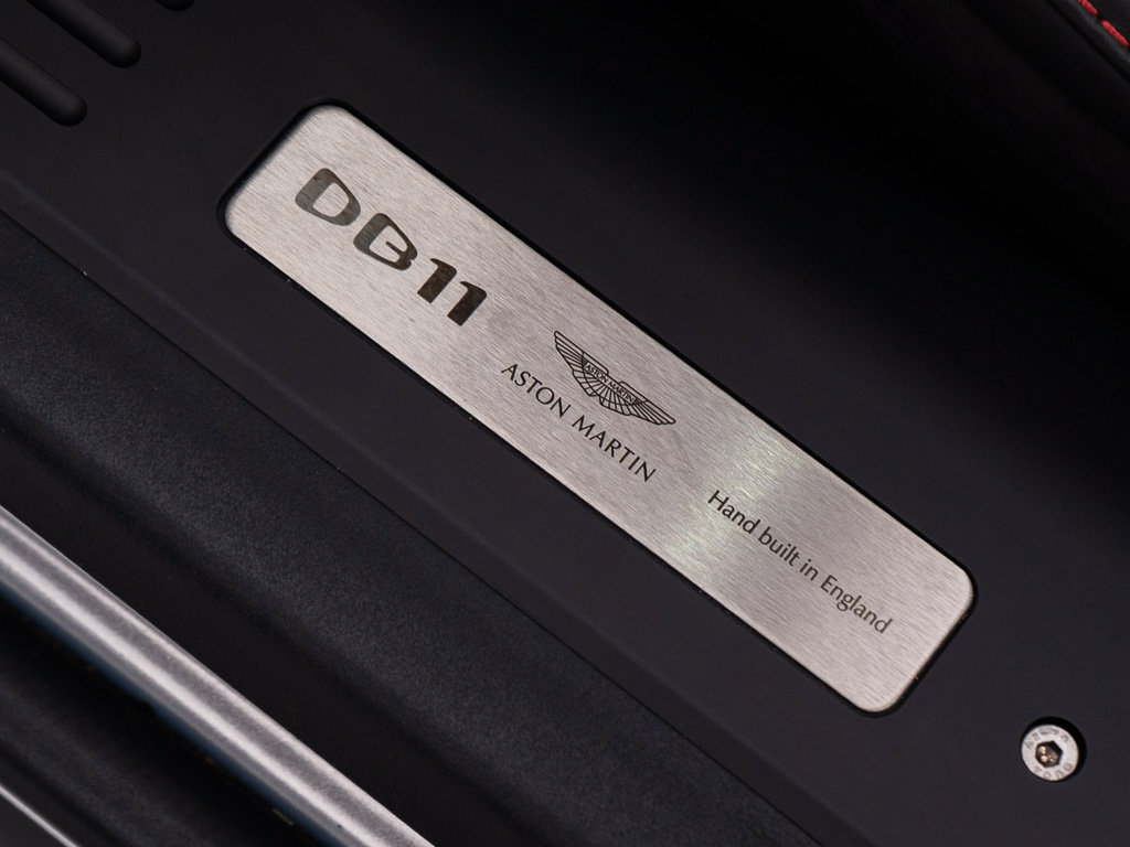 Used 2020 Aston Martin DB11 Volante RWD image 21