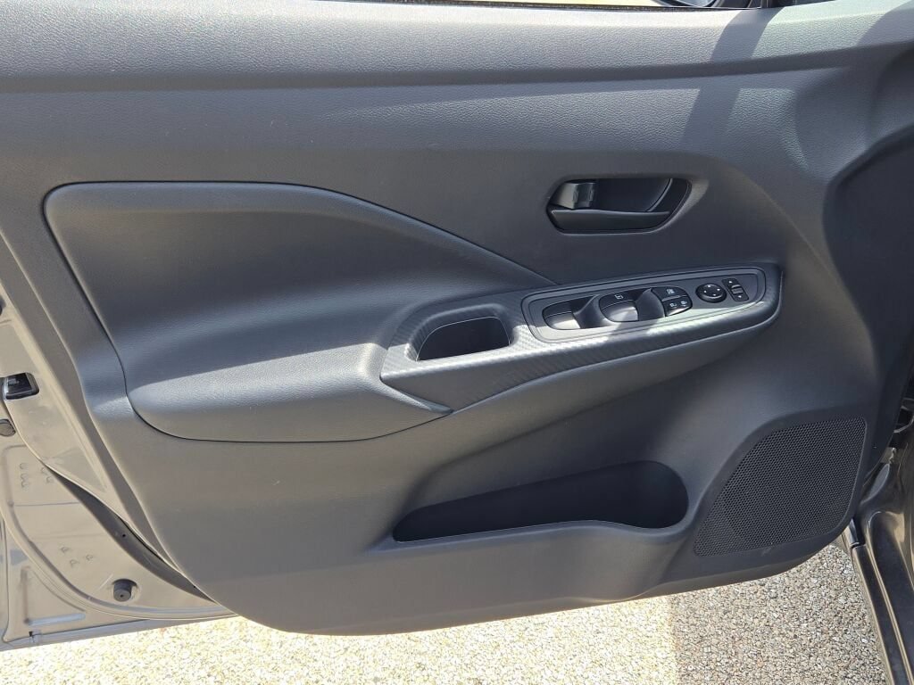Used 2024 Nissan Versa S w/ Trunk Package FWD image 18