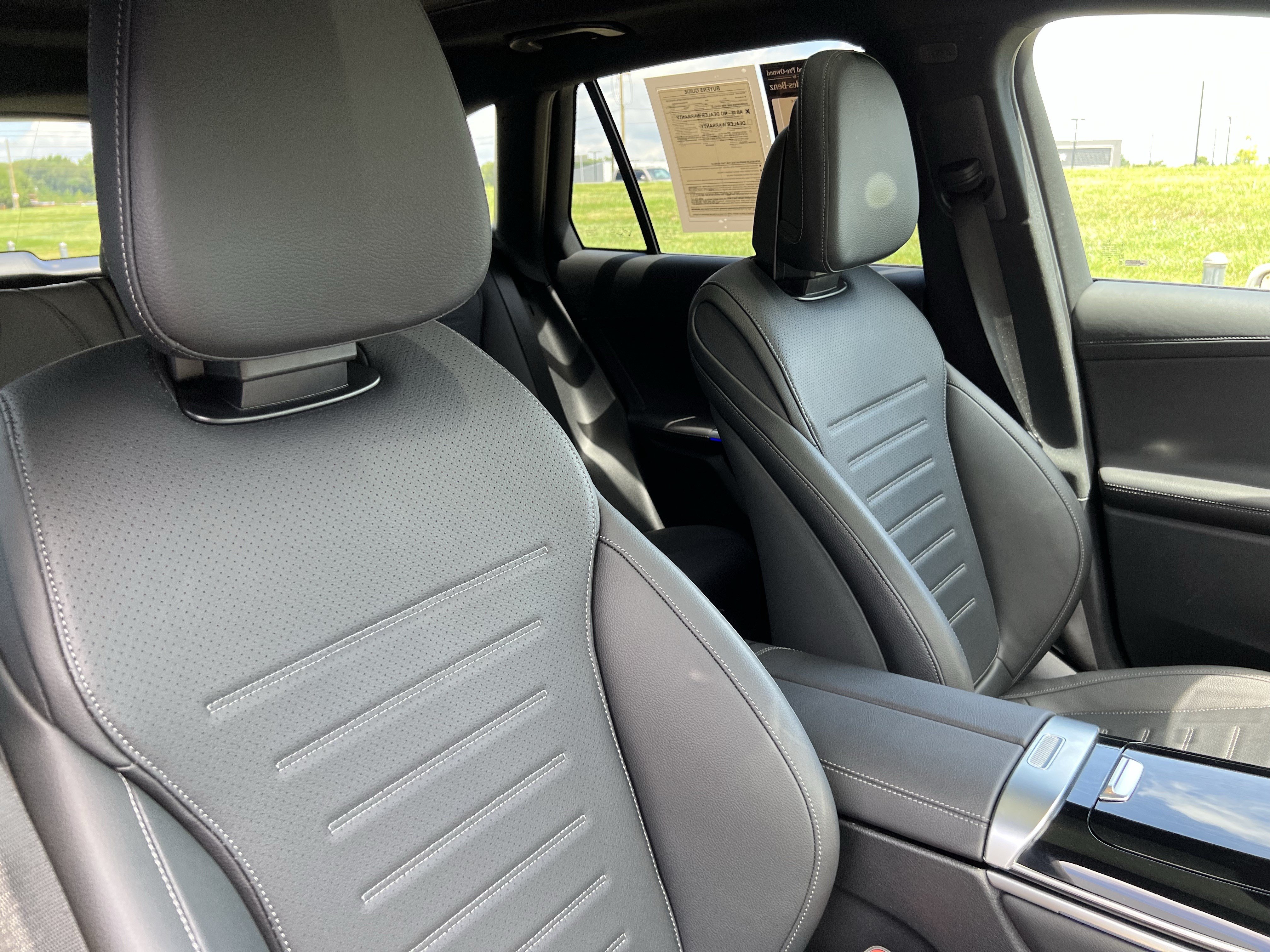 Certified 2025 Mercedes-Benz GLC 300 4MATIC w/ AMG Line image 35